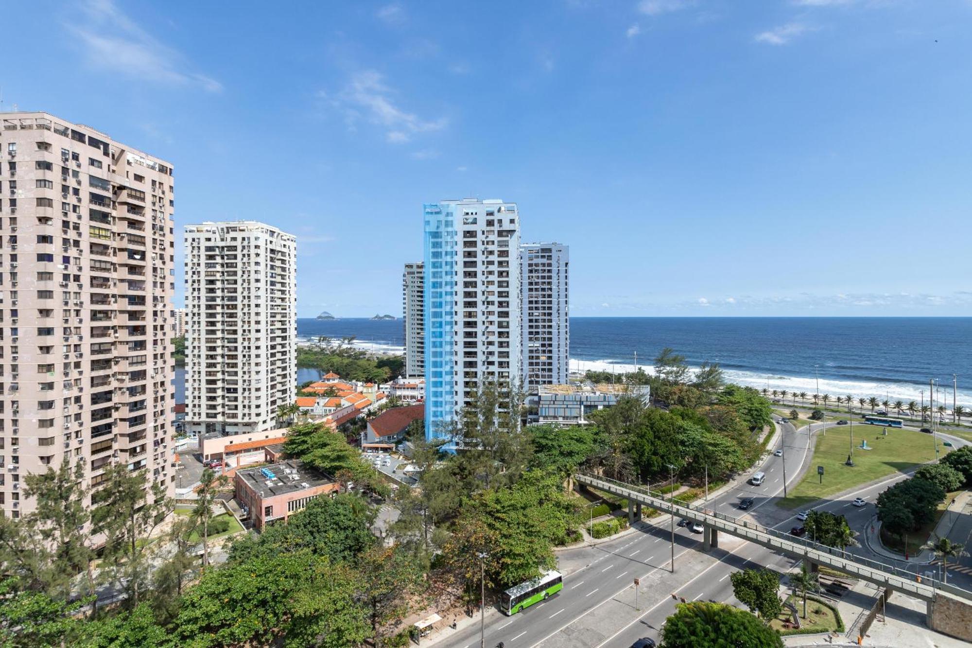 Apartamento Pineapples As1602 - Excelente 3 Quartos Na Barra Da Tijuca Próximo à Río de Janeiro